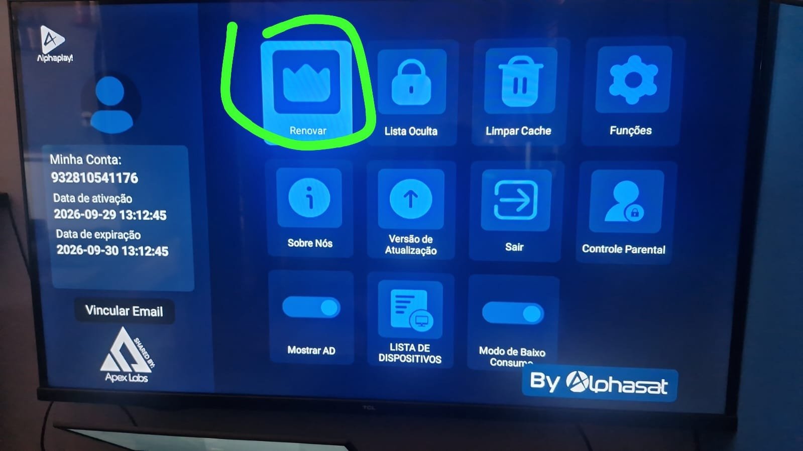 Tela da conta AlphaPlay com a opção Renovar destacada
